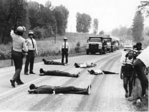 Warren County - Labalme protesters lying in road